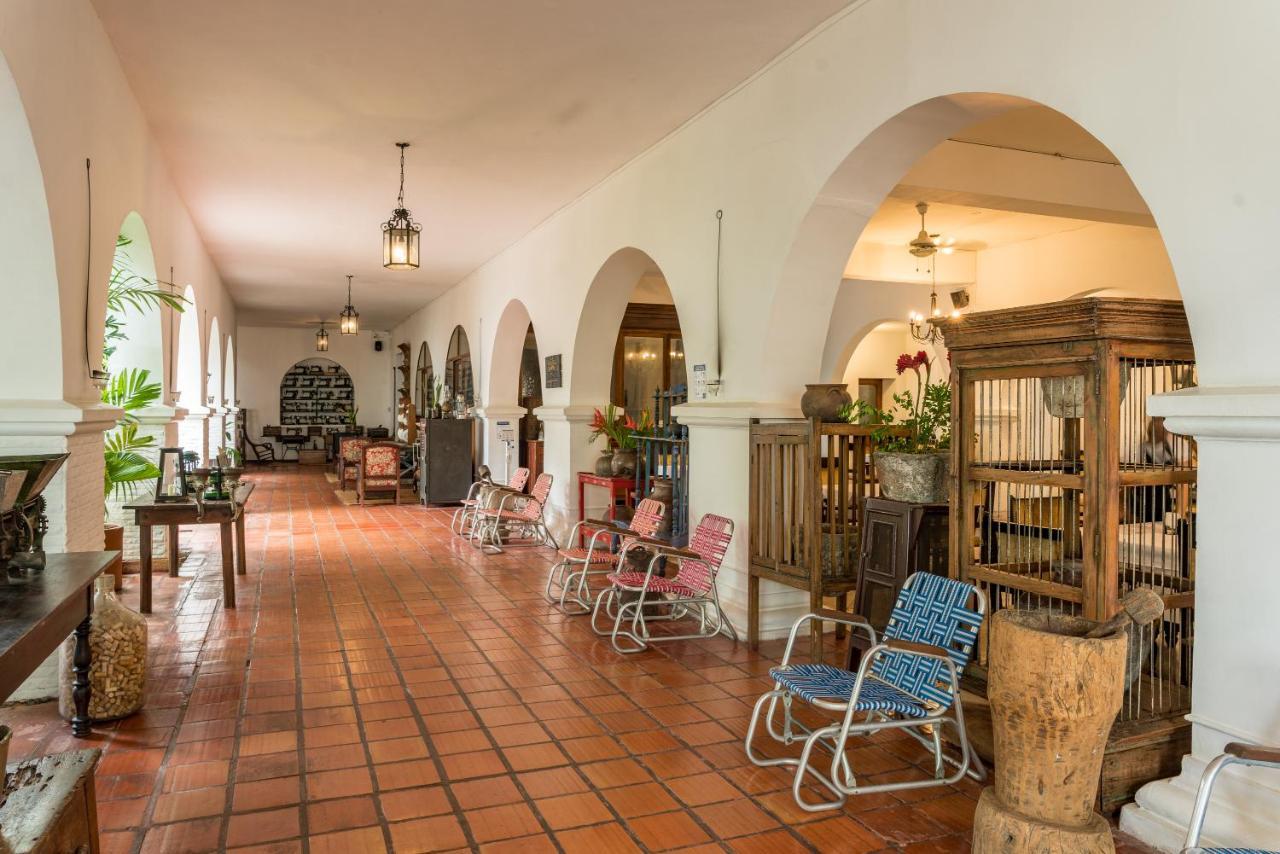 Hotel Mariscal Robledo サンタ・フェ・デ・アンティオキア エクステリア 写真