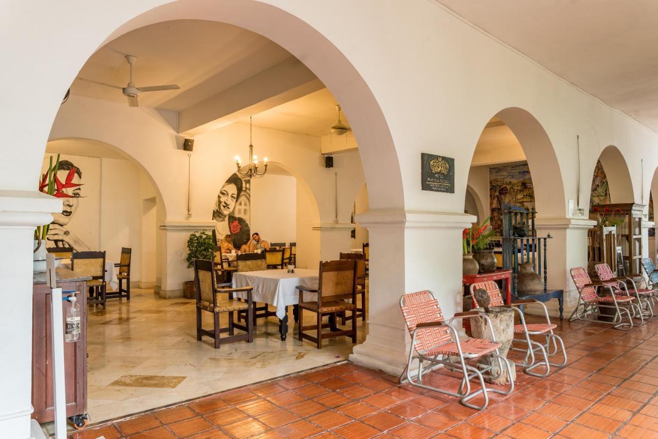 Hotel Mariscal Robledo サンタ・フェ・デ・アンティオキア エクステリア 写真