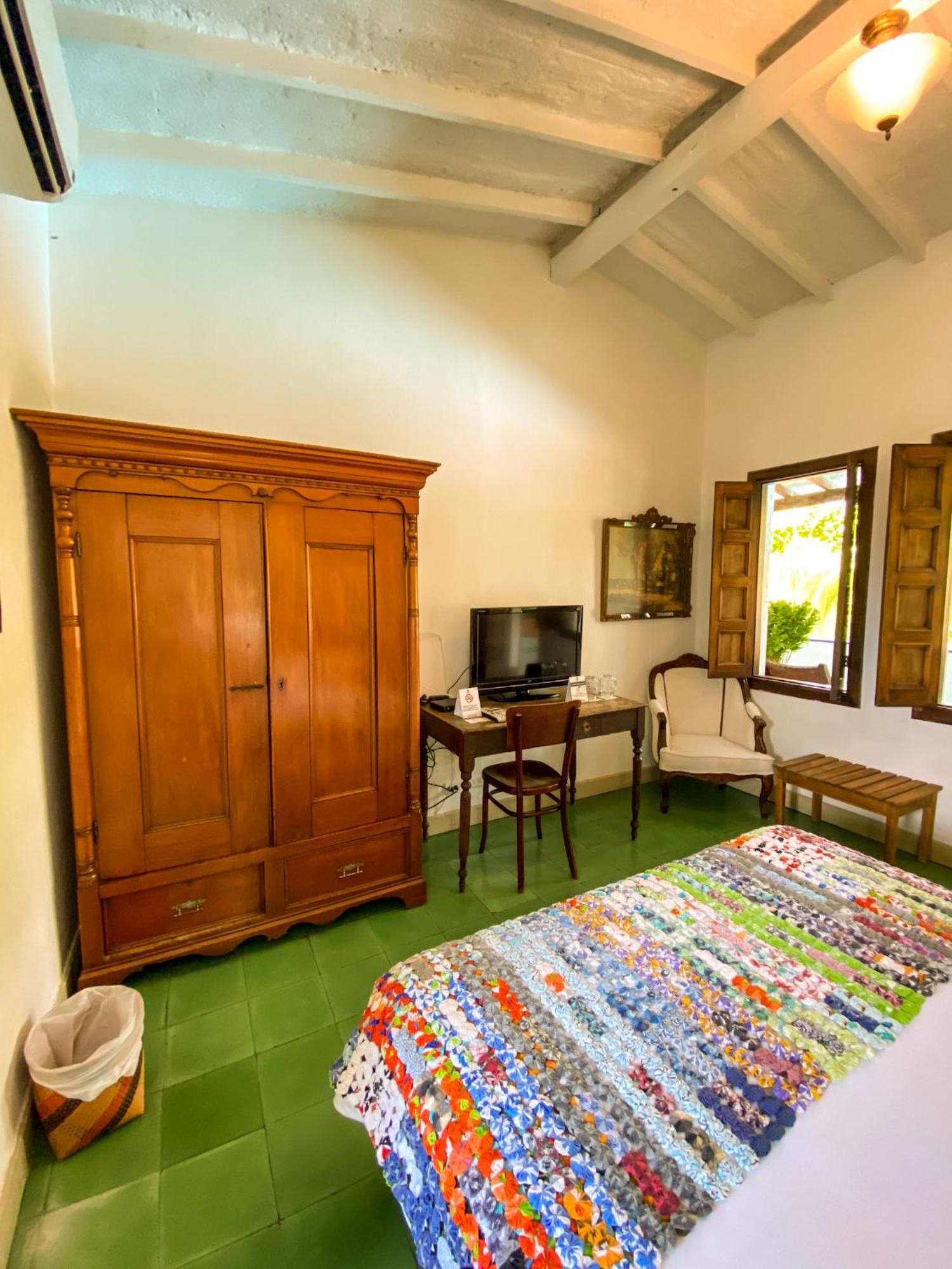 Hotel Mariscal Robledo サンタ・フェ・デ・アンティオキア エクステリア 写真