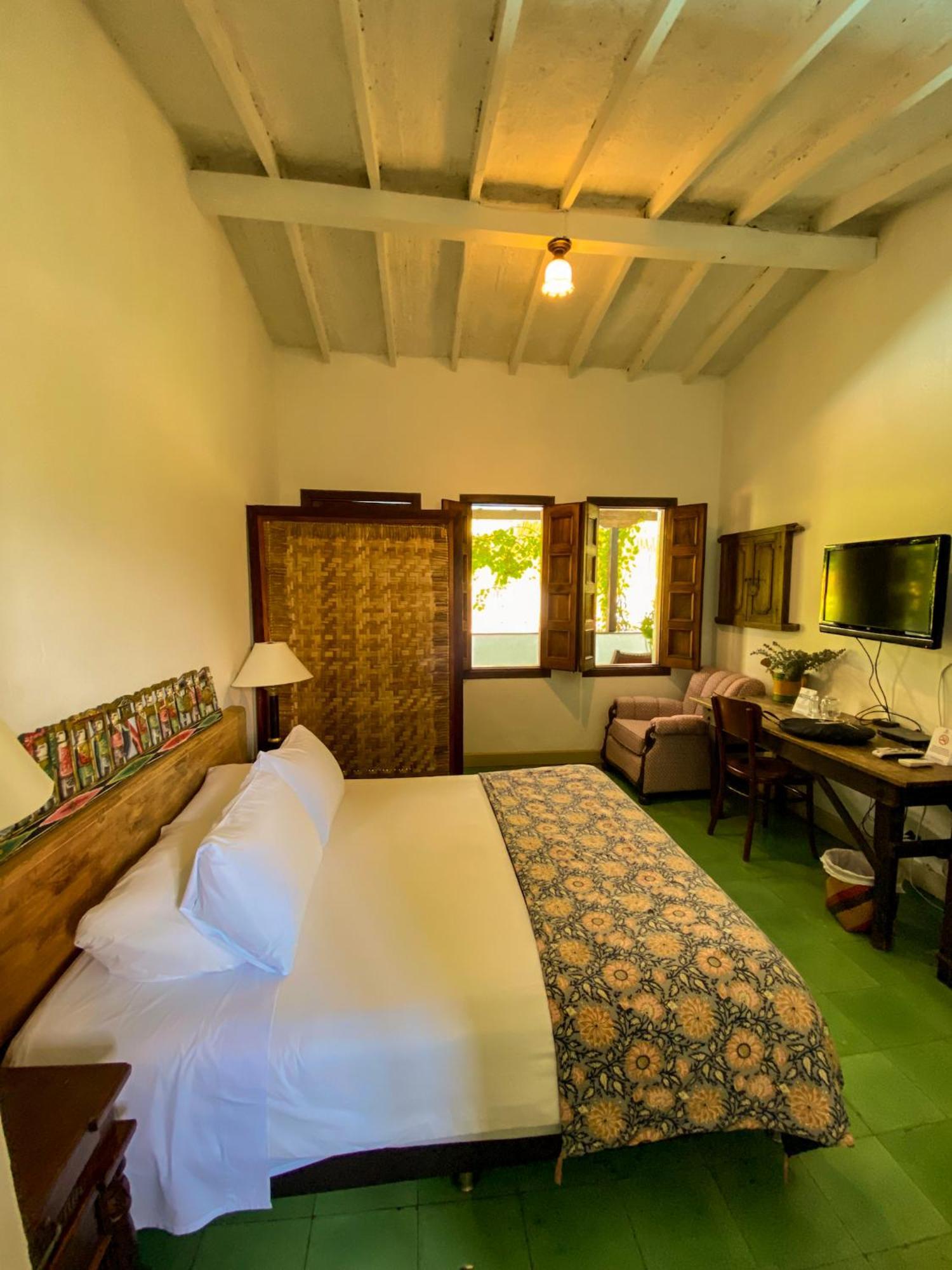 Hotel Mariscal Robledo サンタ・フェ・デ・アンティオキア エクステリア 写真