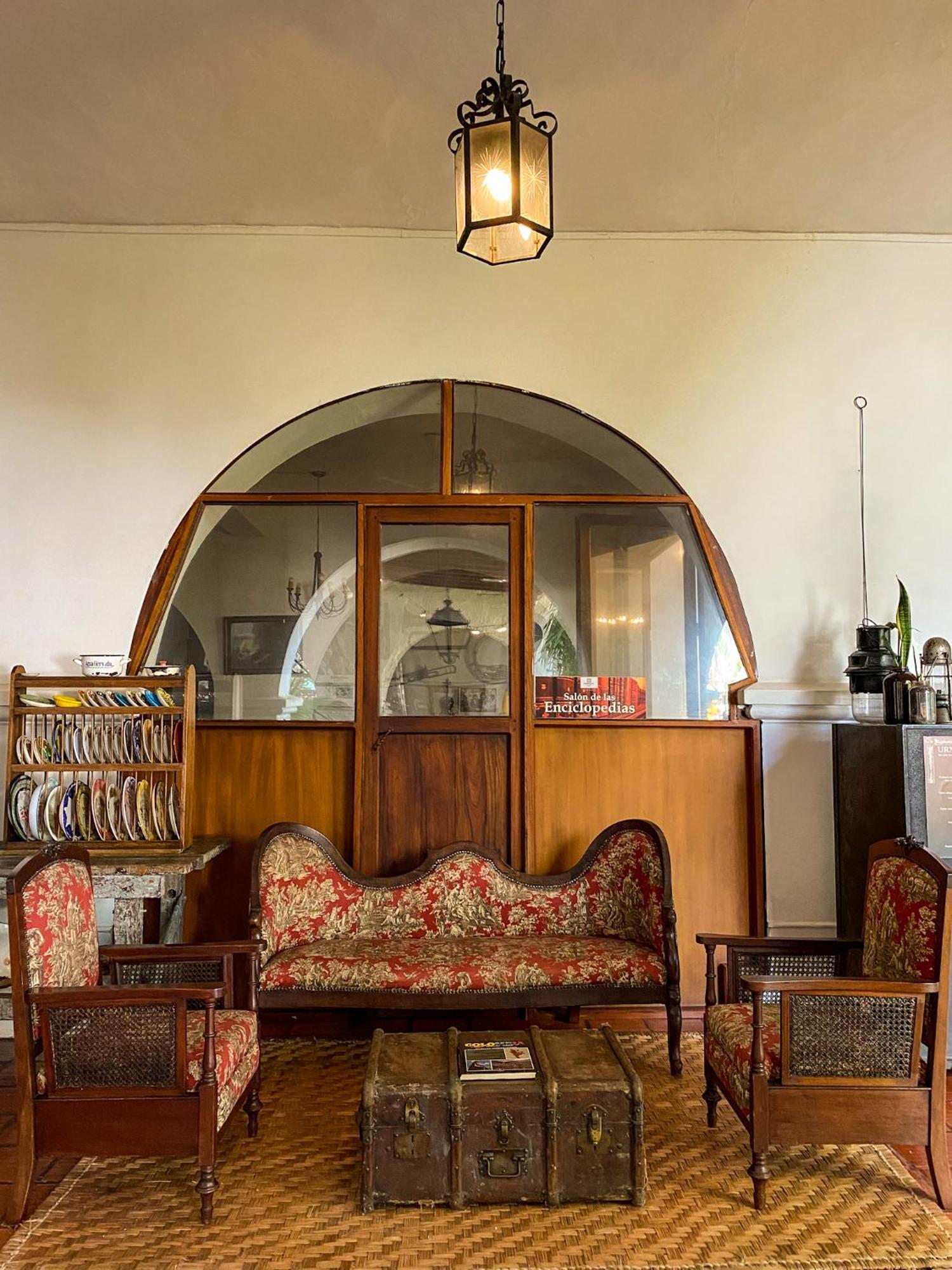 Hotel Mariscal Robledo サンタ・フェ・デ・アンティオキア エクステリア 写真