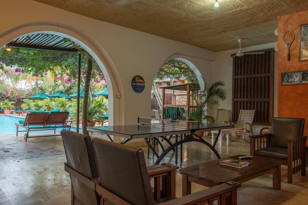 Hotel Mariscal Robledo サンタ・フェ・デ・アンティオキア エクステリア 写真