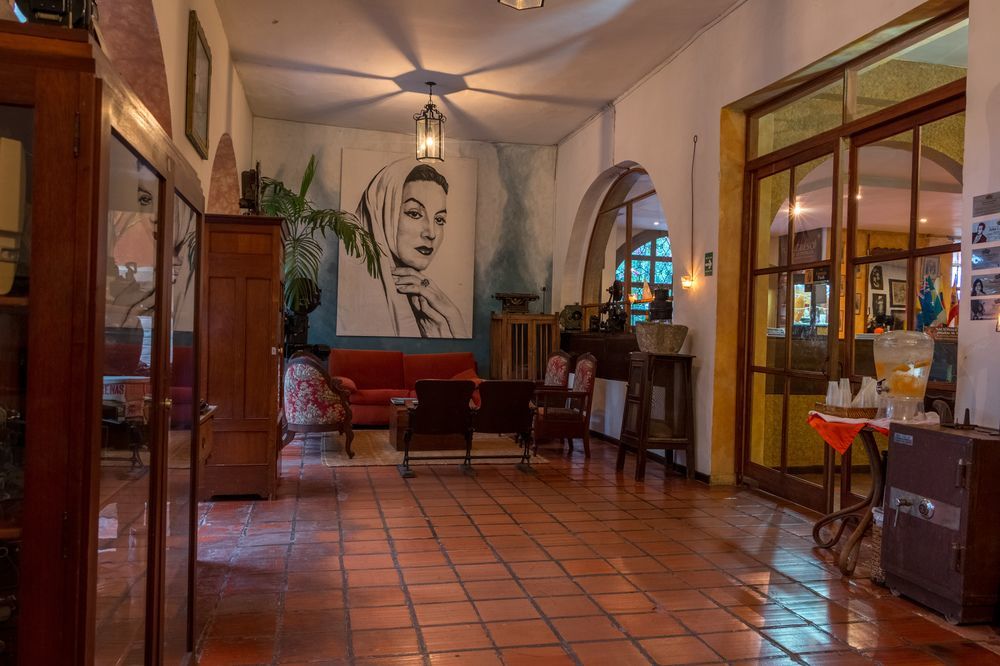 Hotel Mariscal Robledo サンタ・フェ・デ・アンティオキア エクステリア 写真